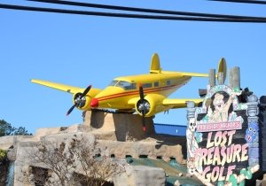 plane-painting-120-scaled.jpg