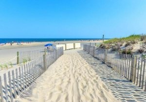 beach-1.jpg