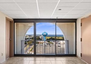 9400-lobby.jpg