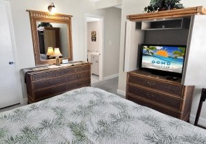 4705-ocmd-getaways-tv-screen-large.jpg